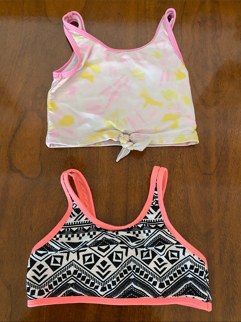 SO Girls Pink Tie-Dye & Black Geo Crop Bralettes - 2 Pack